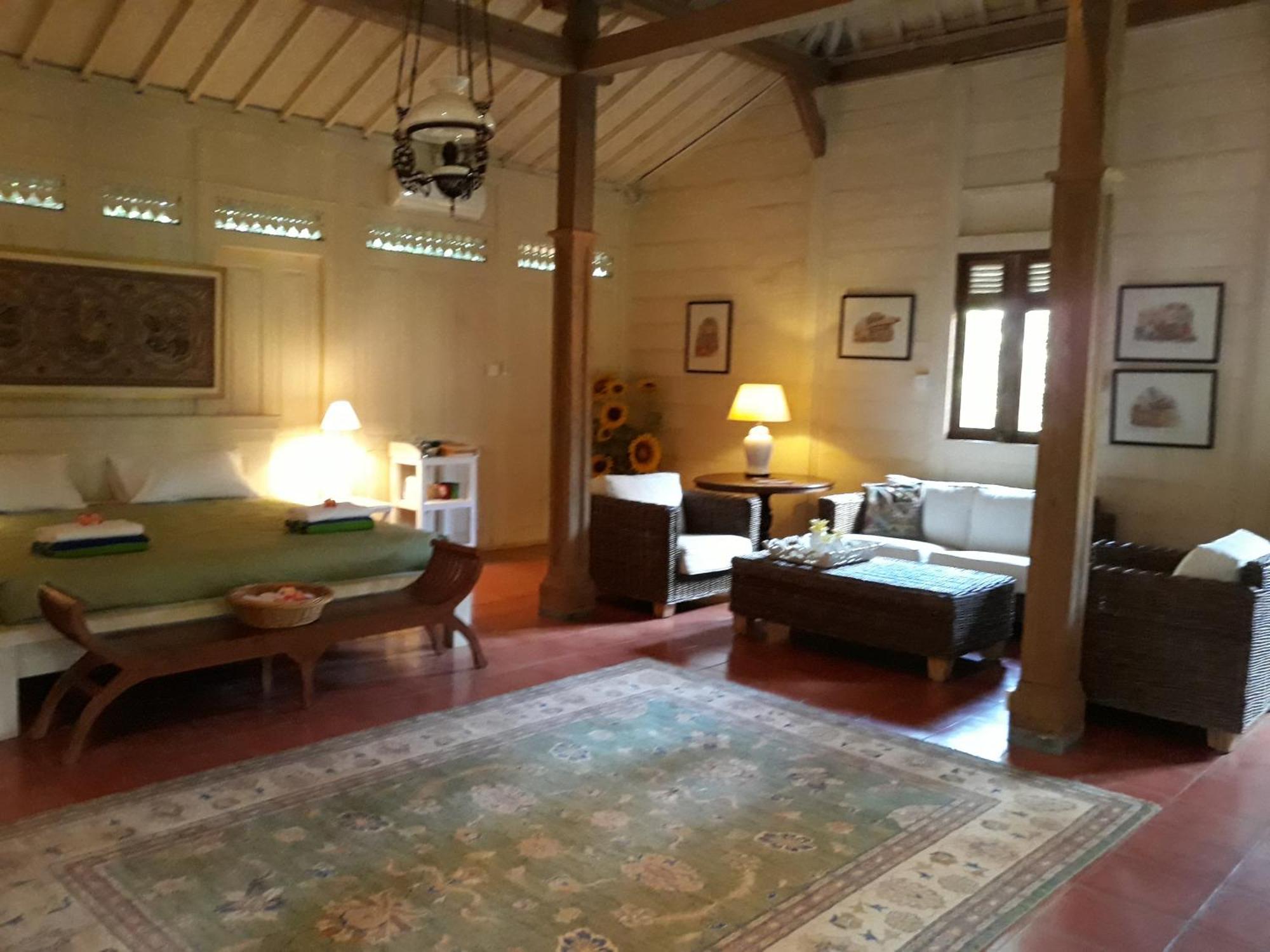 Bukit Asri Lodge Seraya Zimmer foto